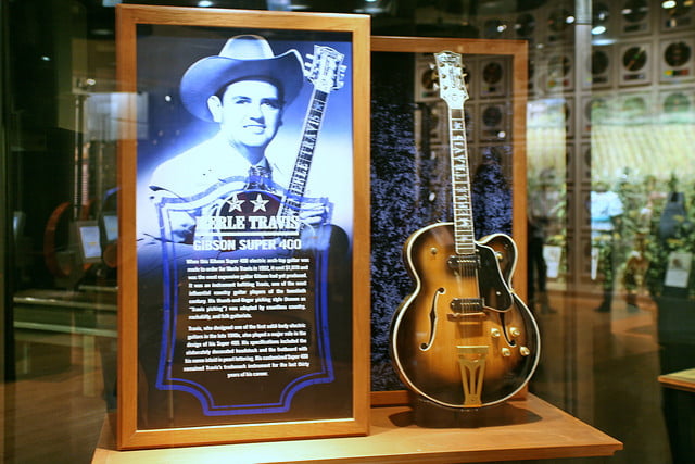 Merle Travis: The Urban Hillbilly Guitar Hero